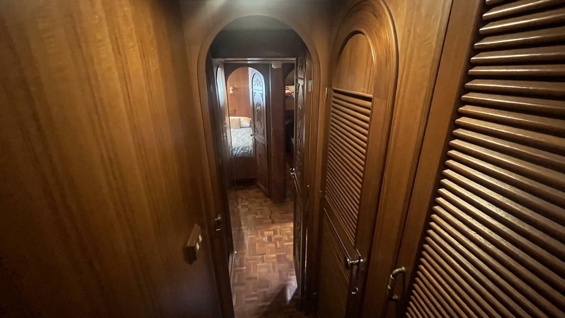 Island Angel 62ft Marine Trader Yacht For Sale