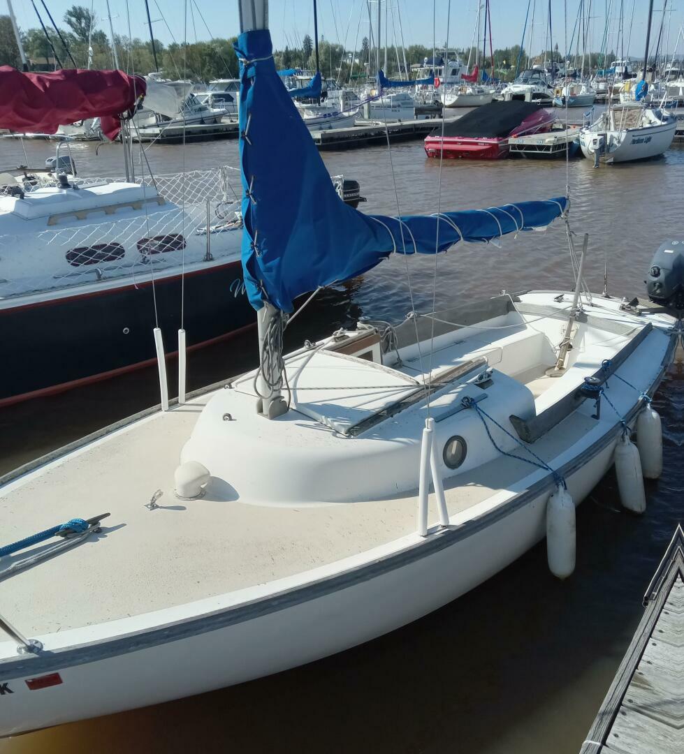 18' Cape Dory for Sale Daysailers 2814860 Curtis Stokes Yacht