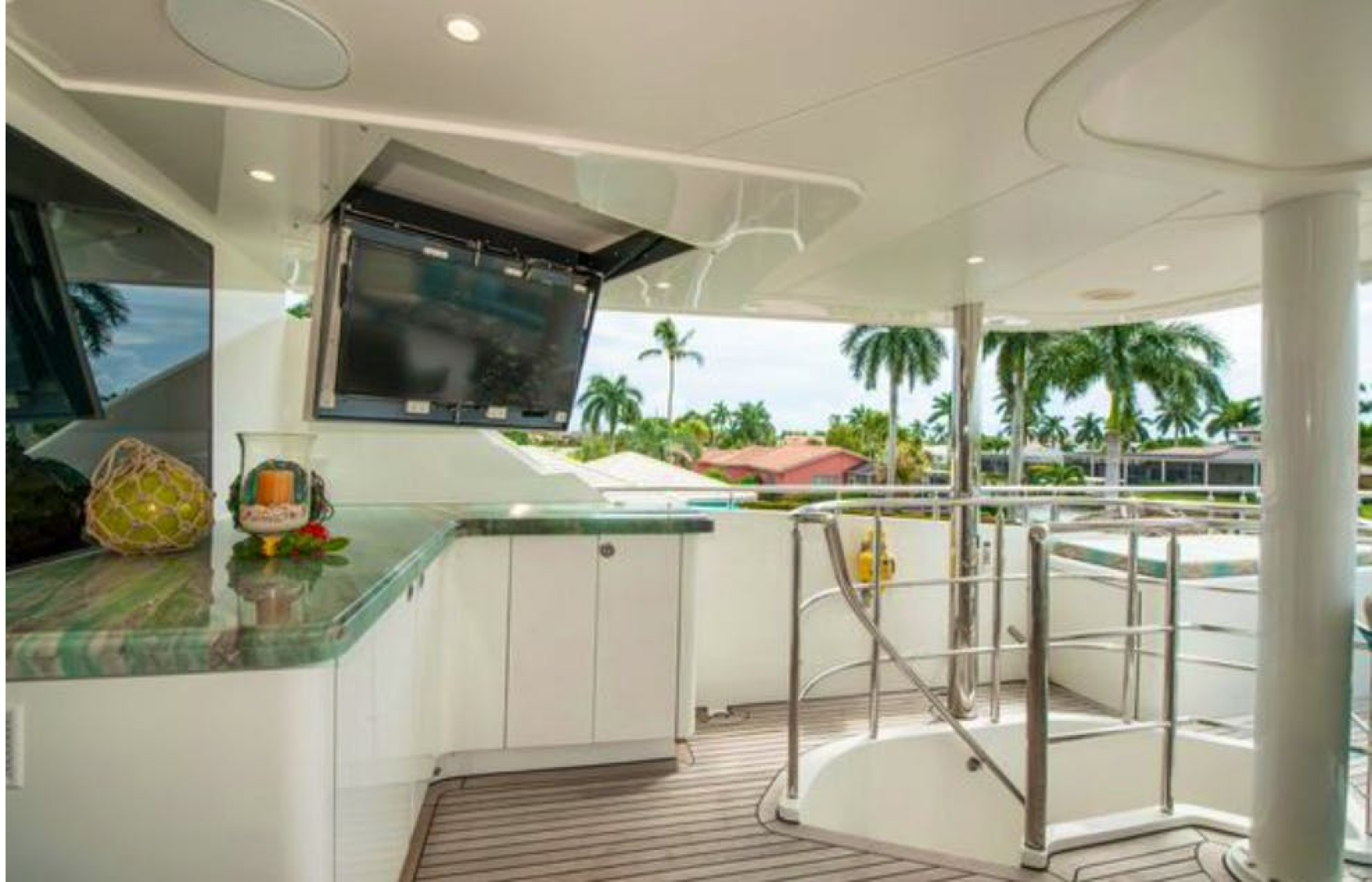 HOMECOMING 136ft Horizon Yacht For Sale HOMECOMING 136ft Horizon Yacht For Sale