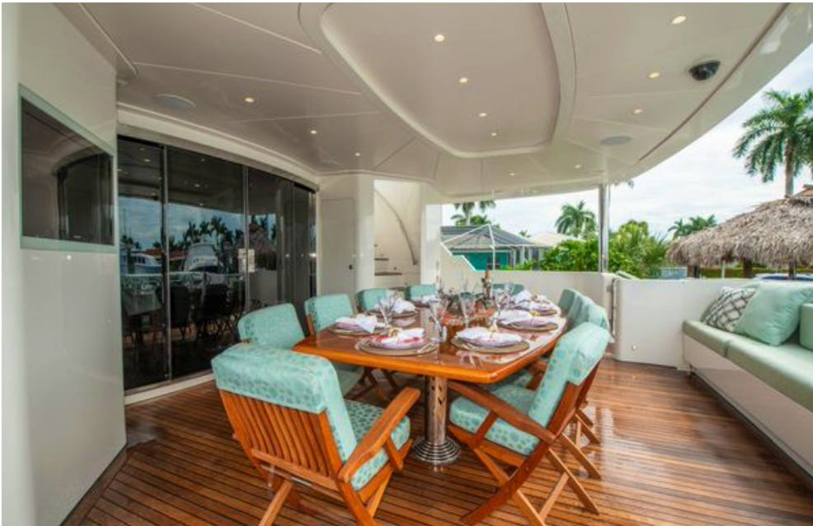 HOMECOMING 136ft Horizon Yacht For Sale HOMECOMING 136ft Horizon Yacht For Sale