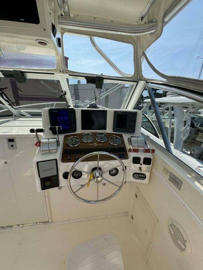 ANAKI III 32ft Albemarle Yacht For Sale