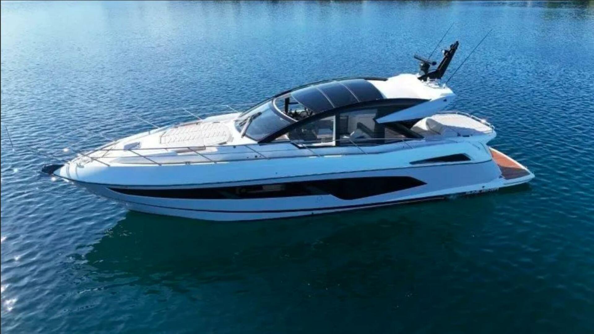 TANGO LIMA Sunseeker Yacht for Sale