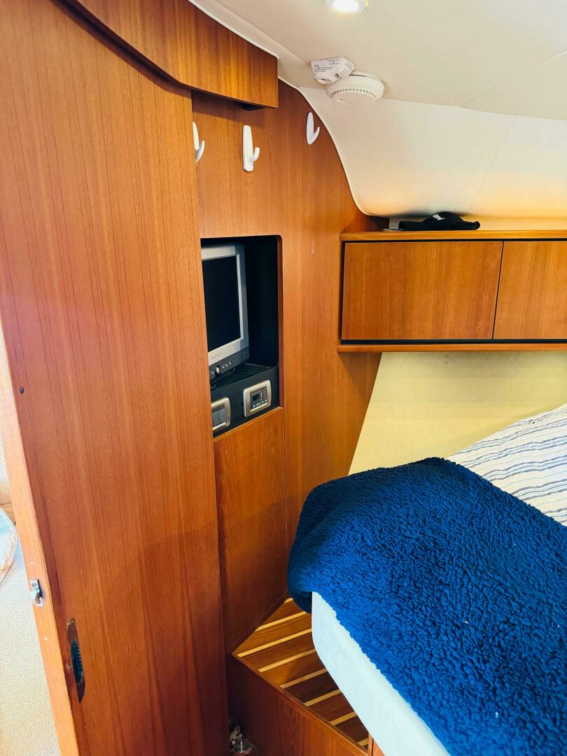 Why Knot 39ft Tiara Yachts Yacht For Sale