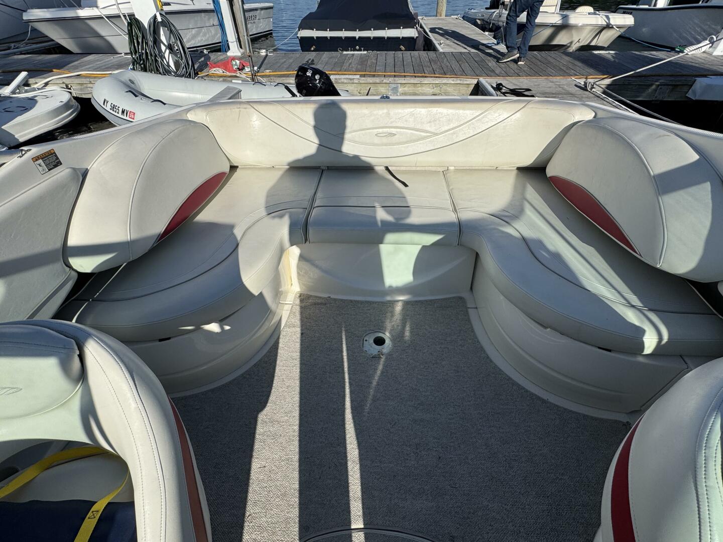 24ft Maxum Yacht For Sale