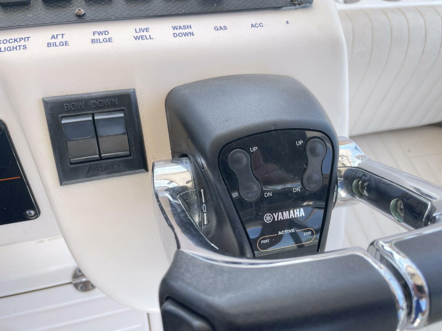 BrayKin 33ft Grady White Yacht For Sale