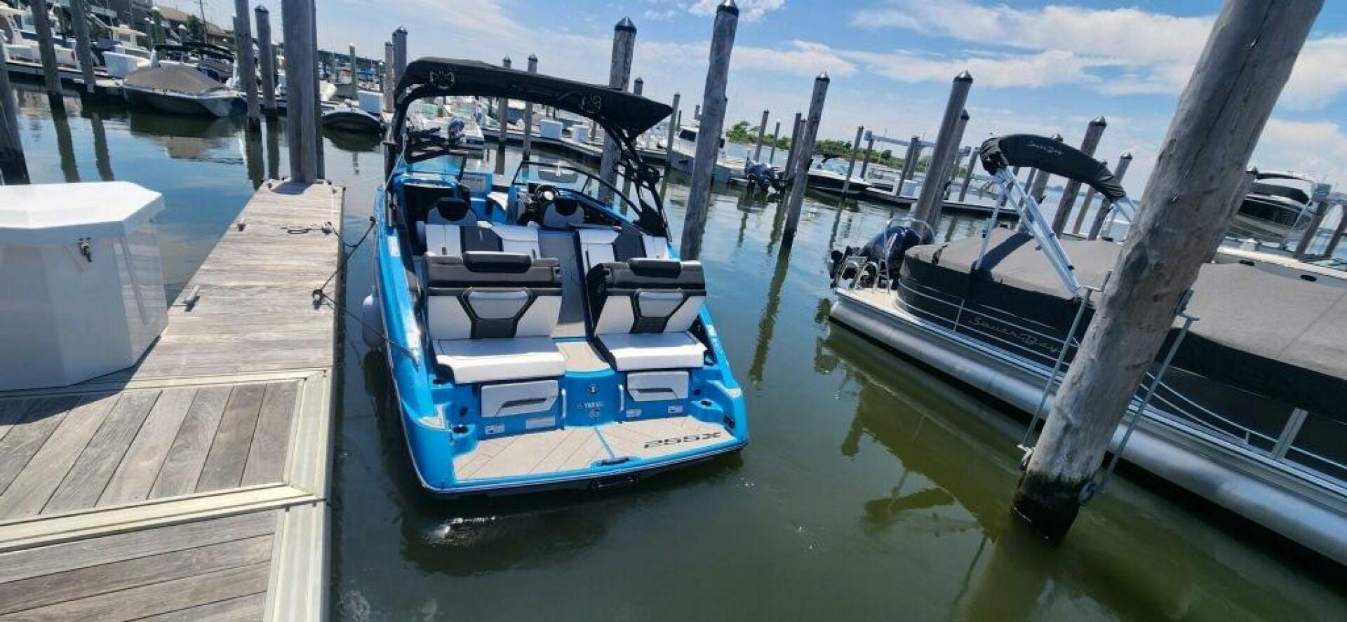 2022 Yamaha Boats 255 Xd for sale