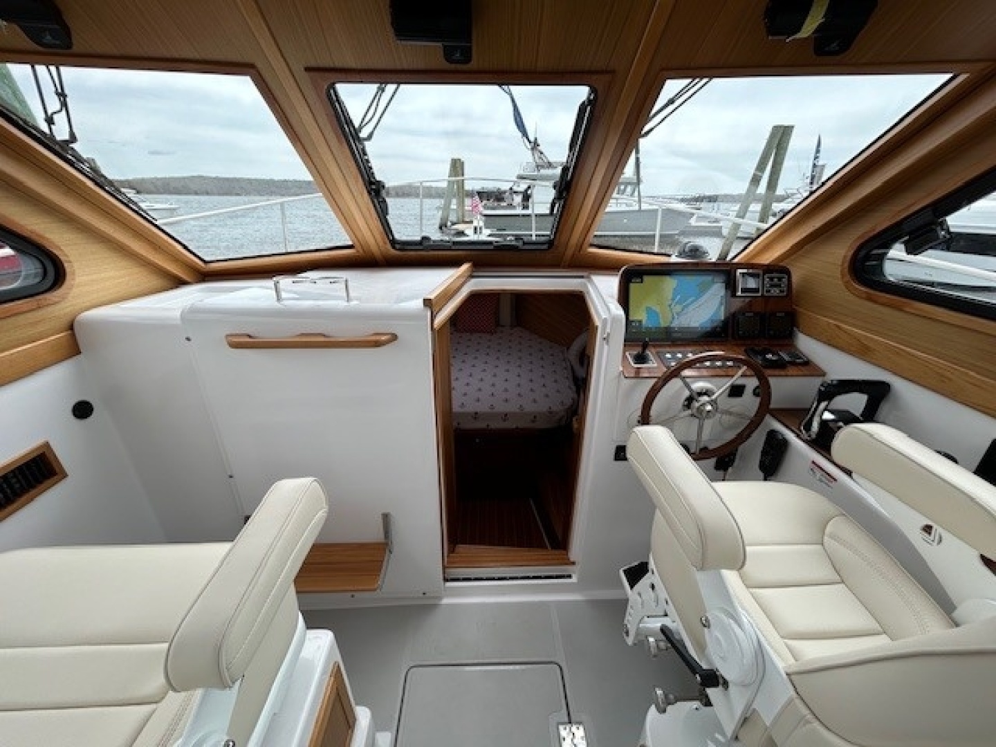 34ft True North Yacht For Sale