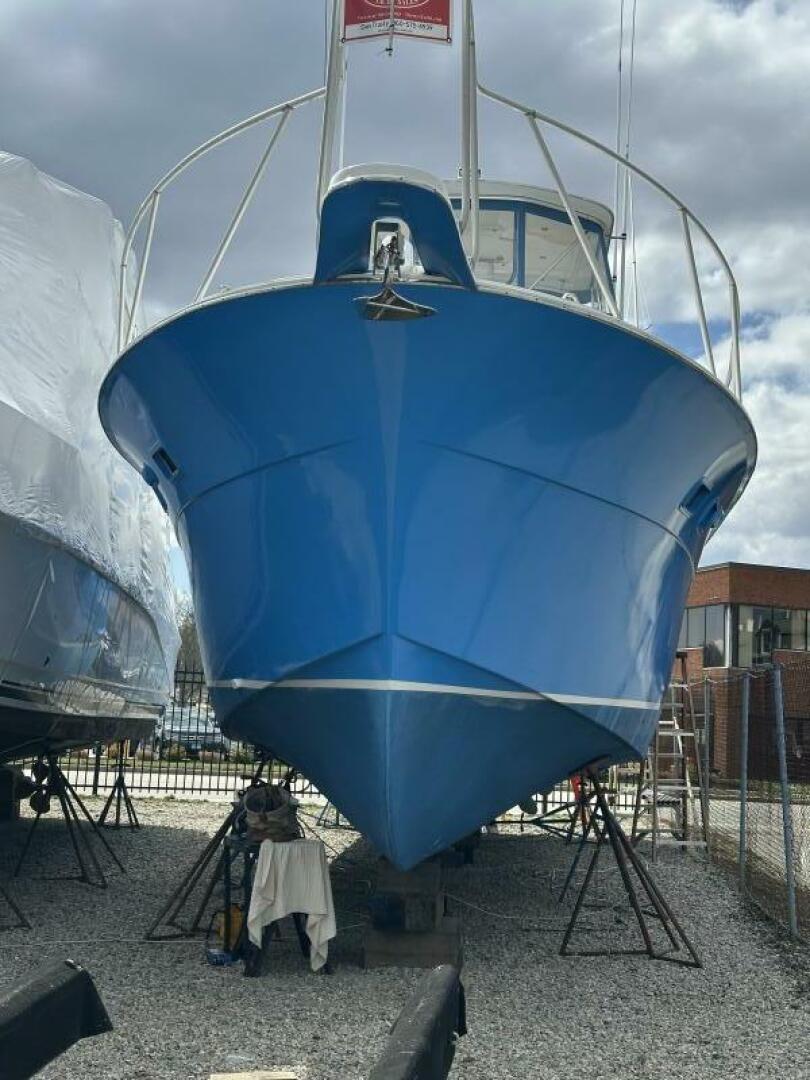 Isla Skye 46ft Hatteras Yacht For Sale