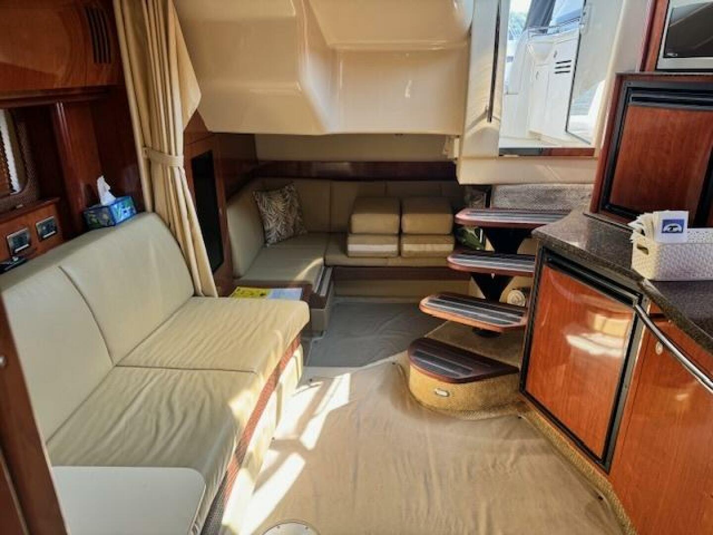 39ft Sea Ray Yacht For Sale