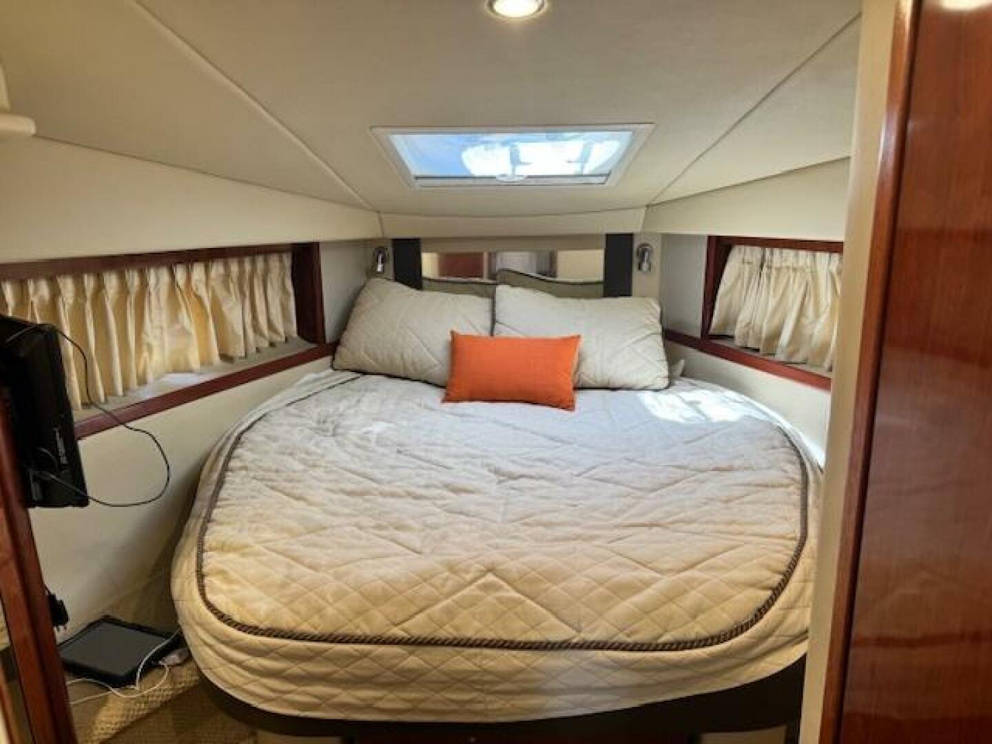 39ft Sea Ray Yacht For Sale