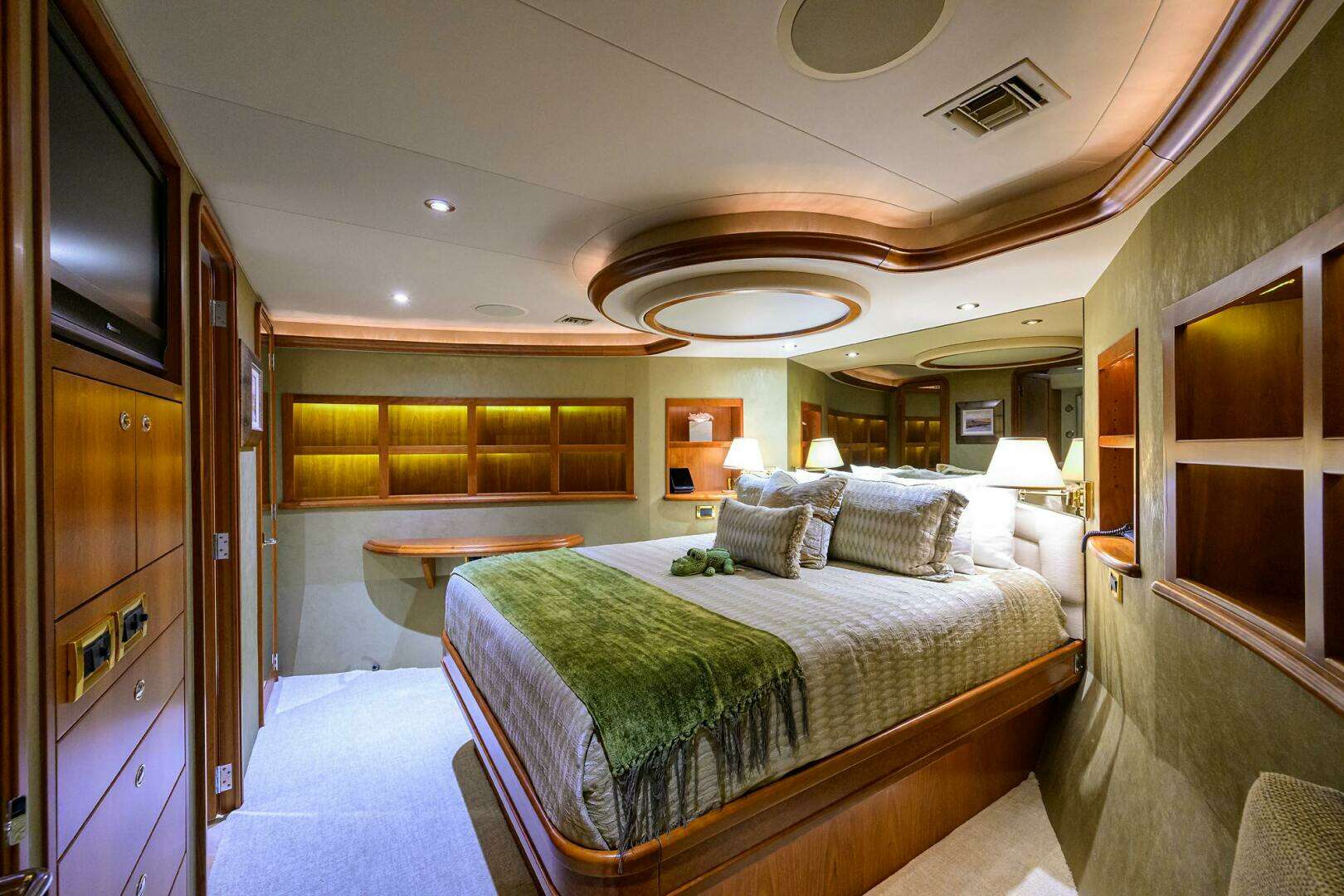 EXODUS 112ft Westport Yacht For Sale EXODUS 112ft Westport Yacht For Sale