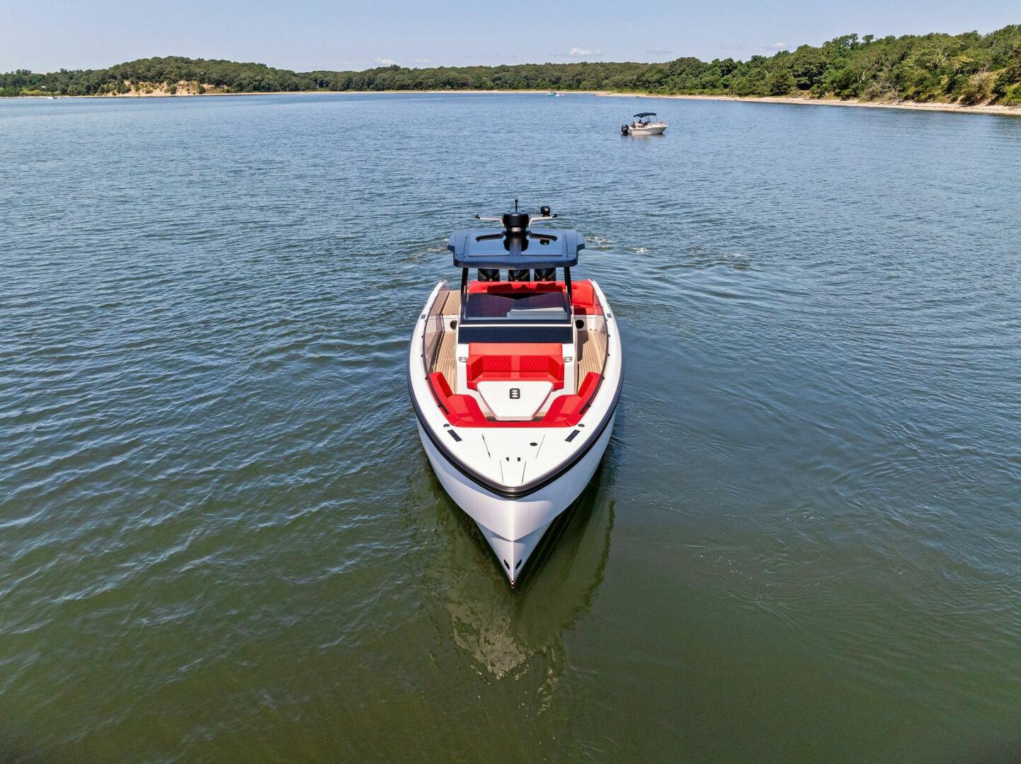 Vanquish VQ40