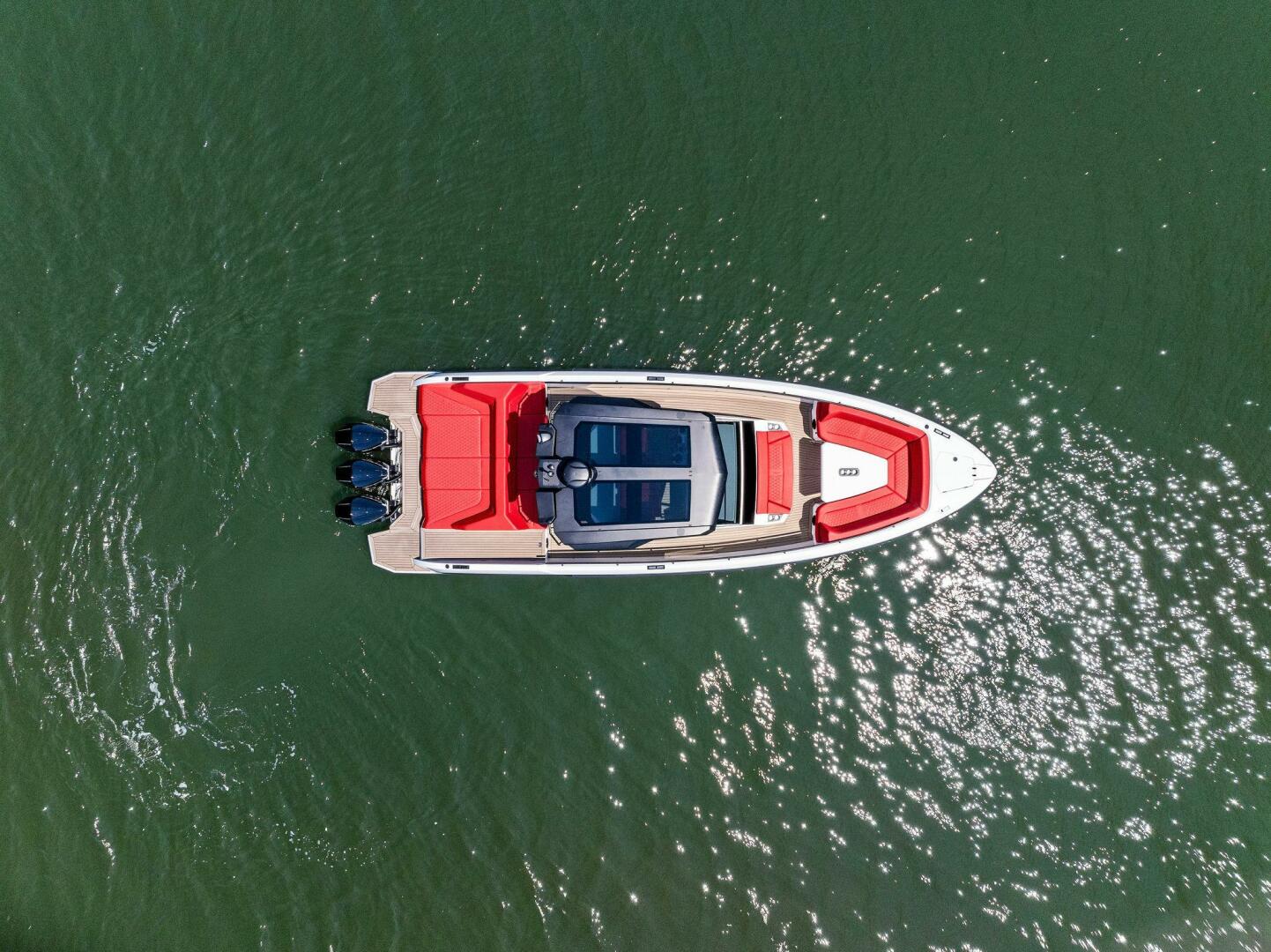 Vanquish VQ40