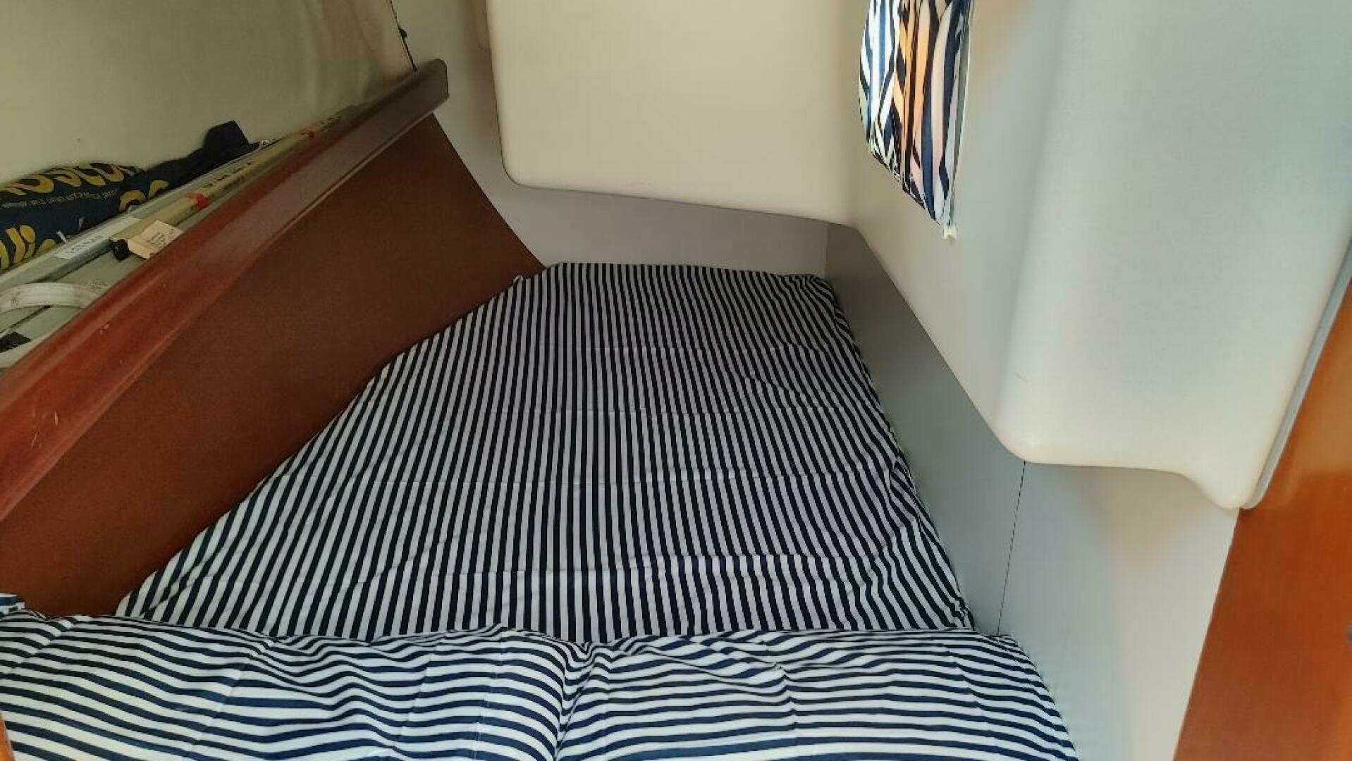 36ft Beneteau Yacht For Sale