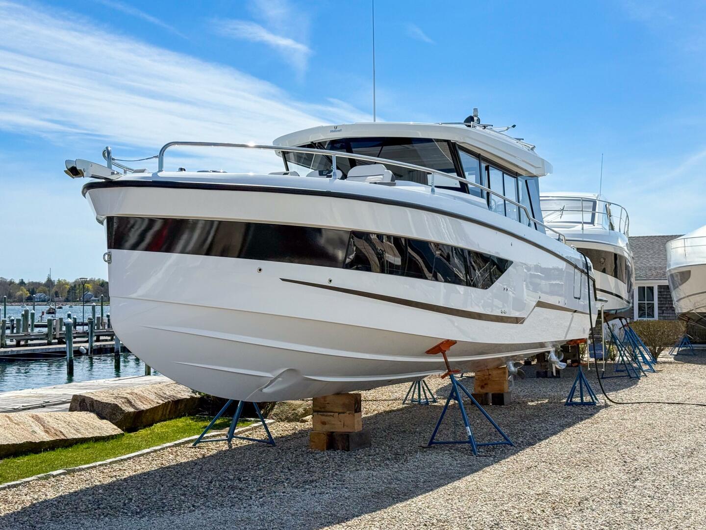 In Stock 38ft Wellcraft Yacht For Sale