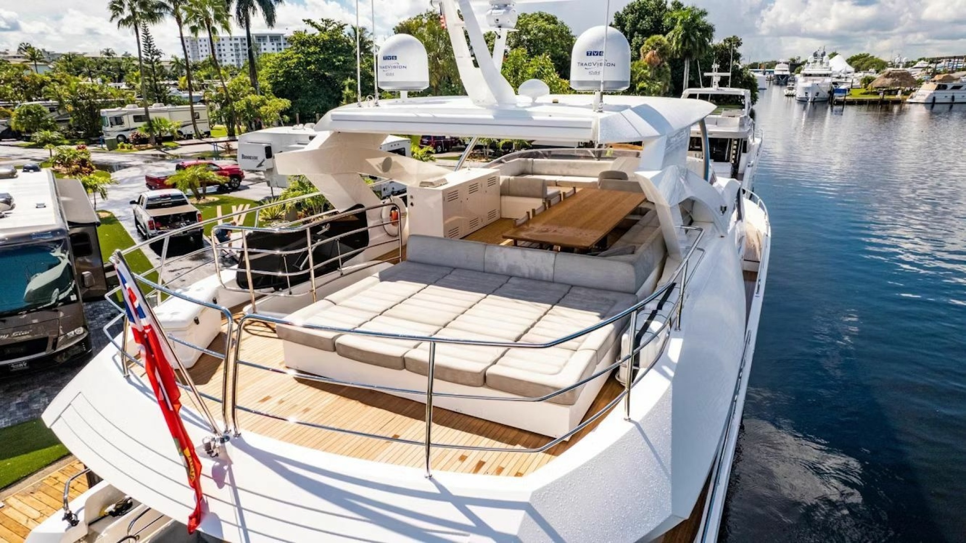 Tatis 86ft Sunseeker Yacht For Sale Tatis 86ft Sunseeker Yacht For Sale