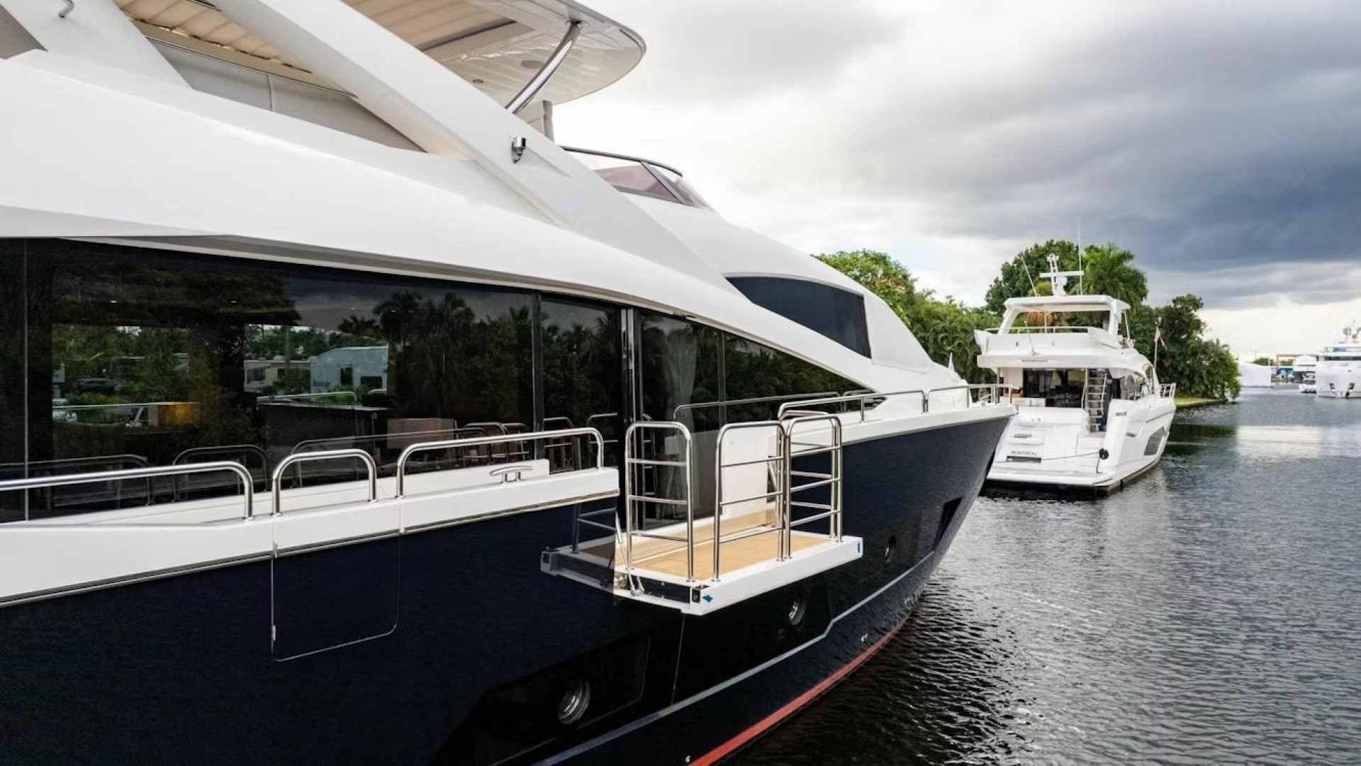 Tatis 86ft Sunseeker Yacht For Sale Tatis 86ft Sunseeker Yacht For Sale