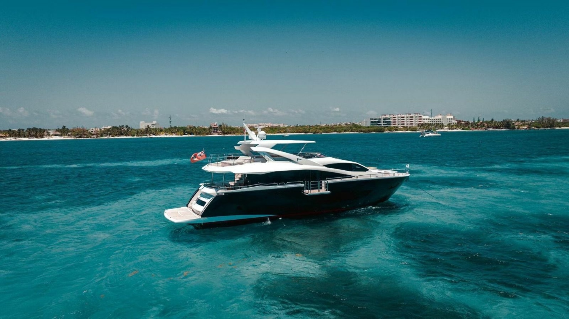 Tatis 86ft Sunseeker Yacht For Sale Tatis 86ft Sunseeker Yacht For Sale