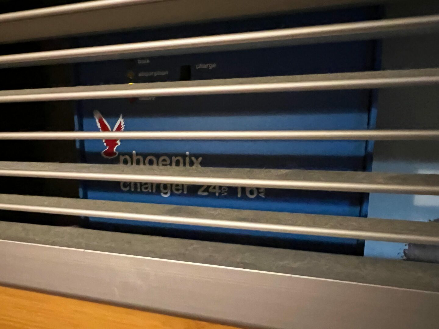 9009858_20230921060714407_1_XLARGE.jpg