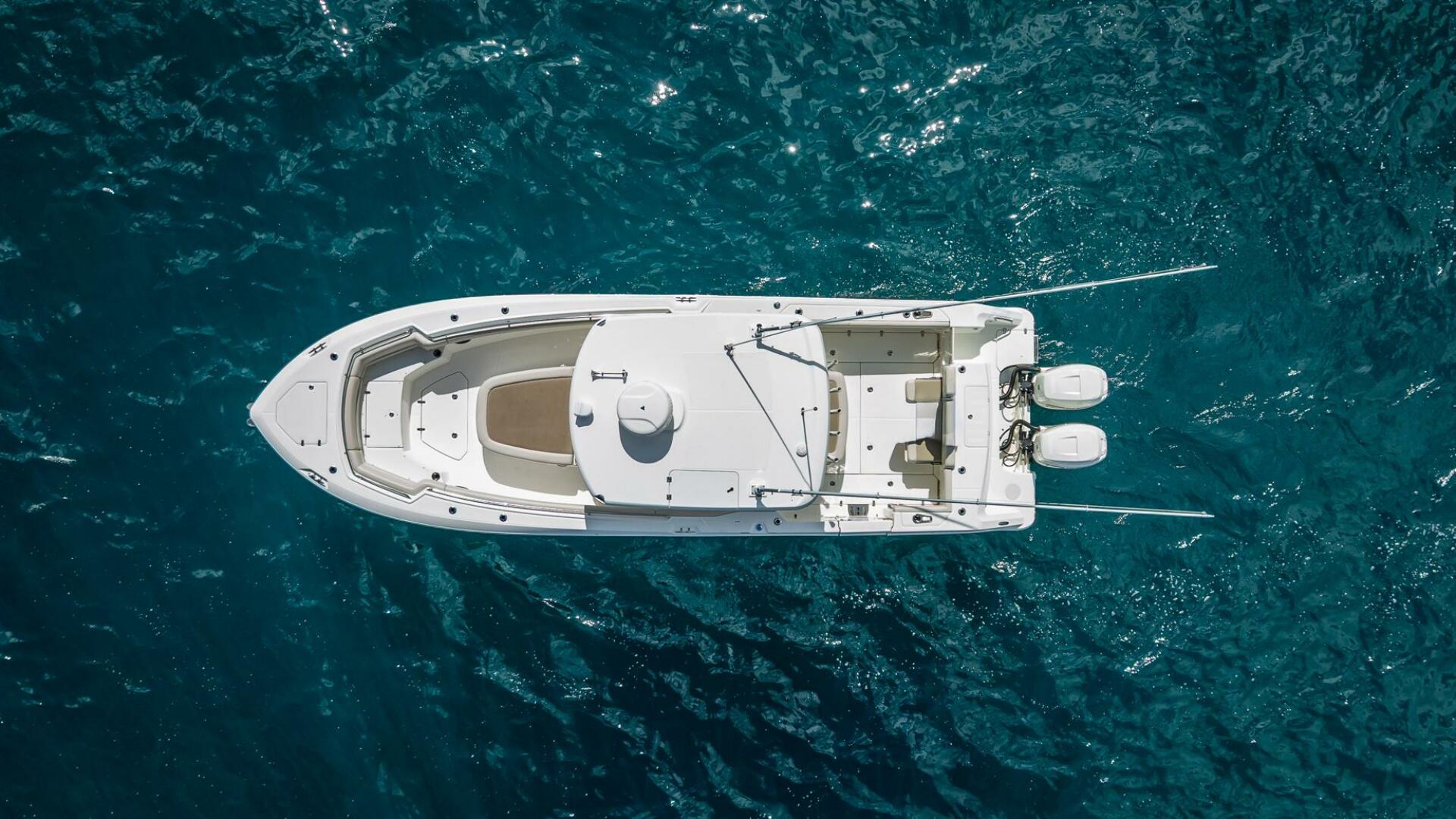 330 Boston Whaler 33ft Boston Whaler Yacht For Sale
