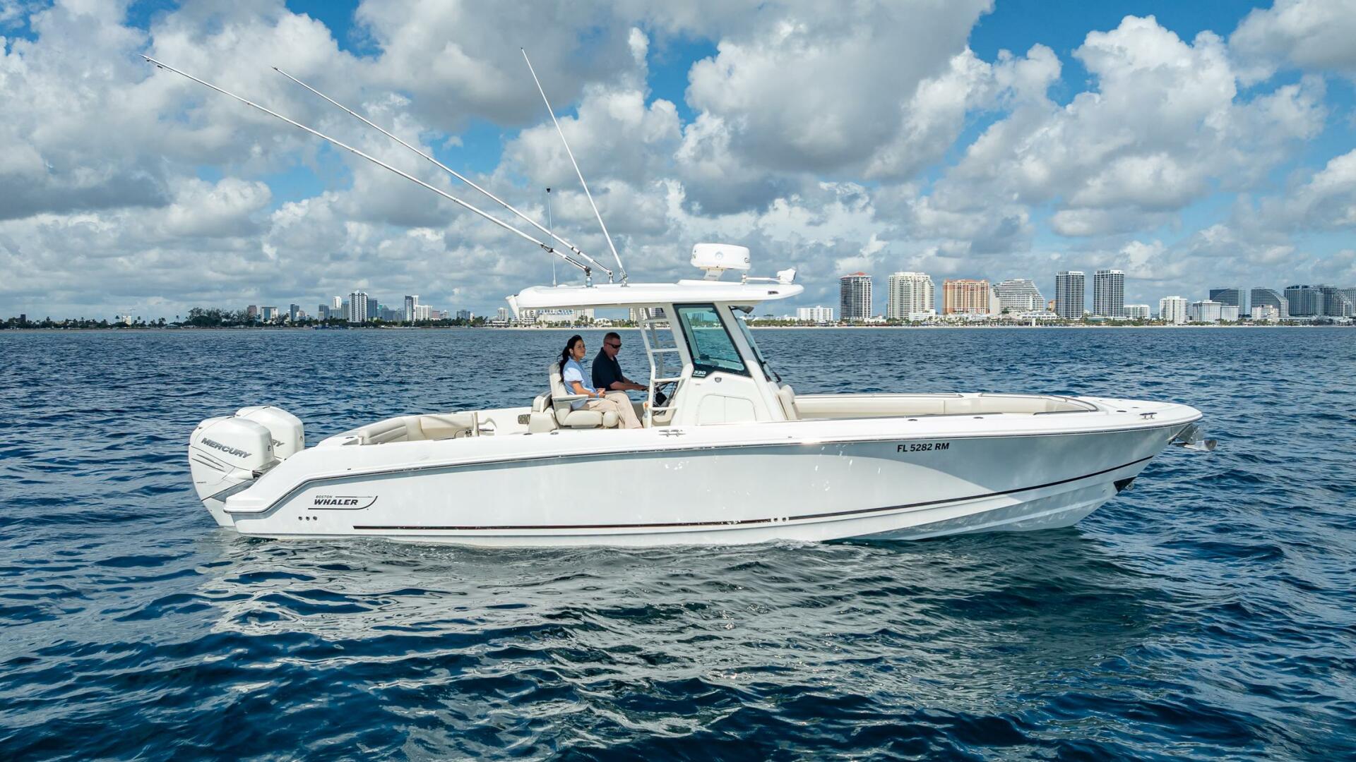 330 Boston Whaler 33ft Boston Whaler Yacht For Sale