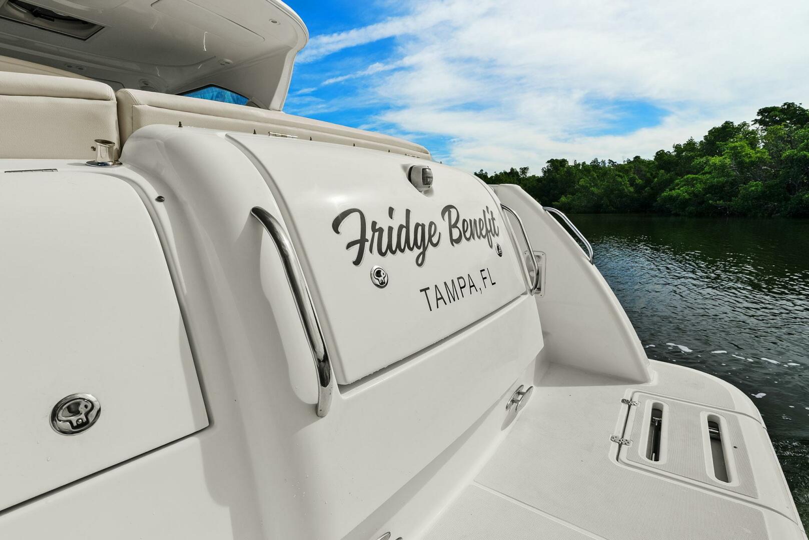 Fridge Benefit 35ft Tiara Yachts Yacht For Sale