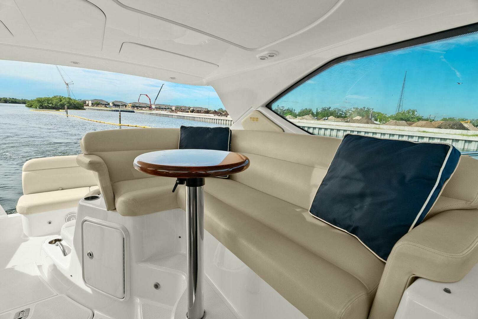Fridge Benefit 35ft Tiara Yachts Yacht For Sale