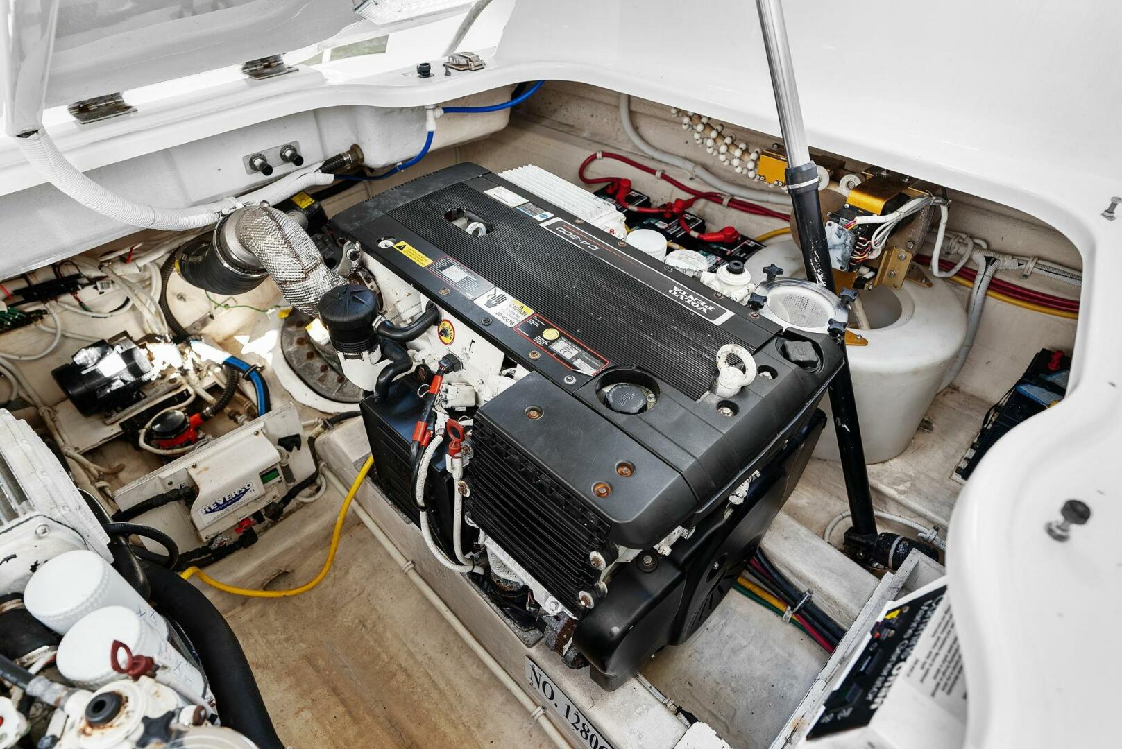Fridge Benefit 35ft Tiara Yachts Yacht For Sale