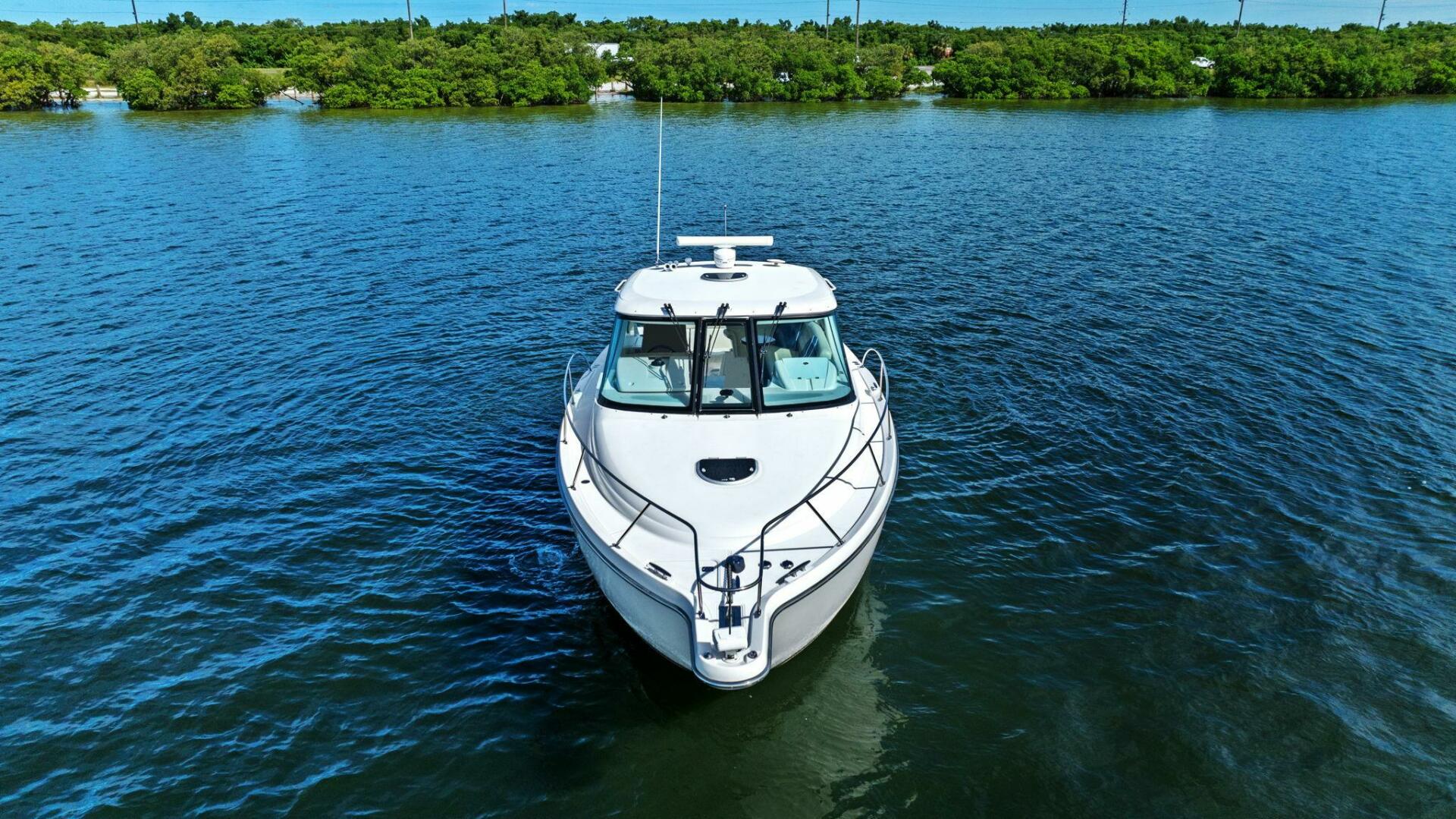 Fridge Benefit 35ft Tiara Yachts Yacht For Sale