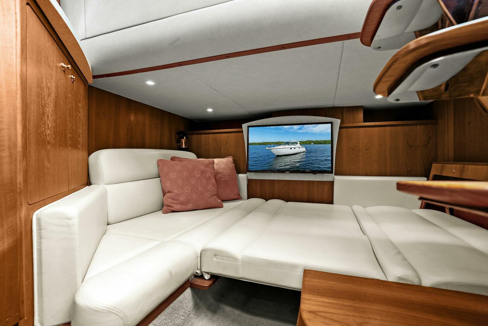 Fridge Benefit 35ft Tiara Yachts Yacht For Sale