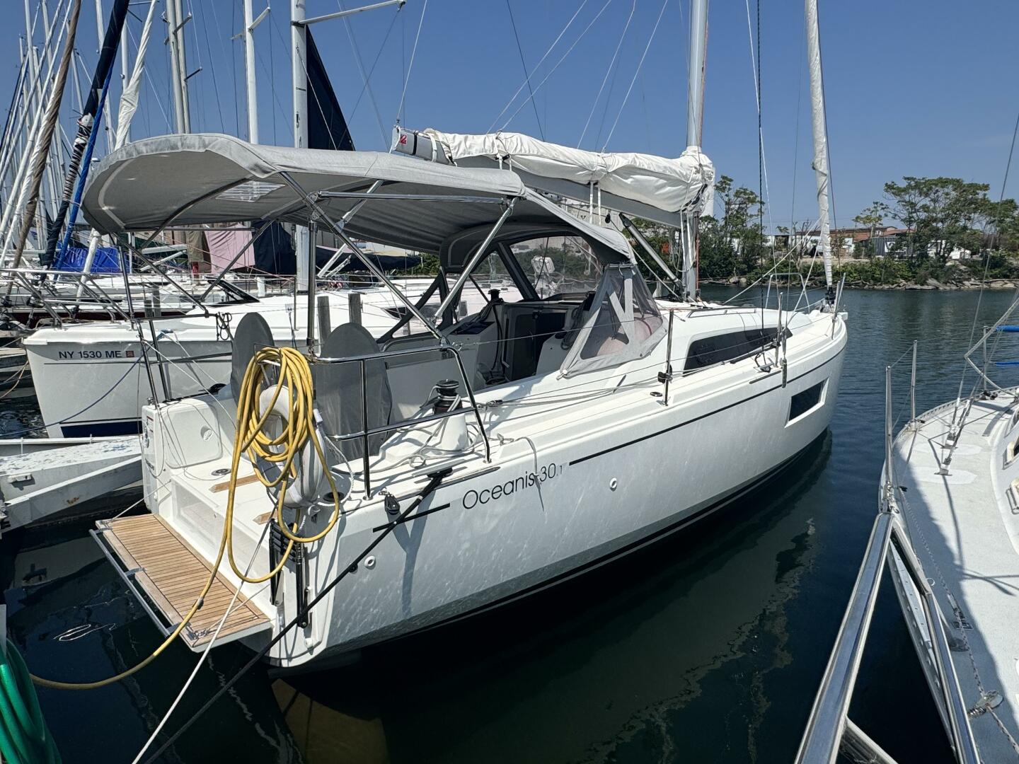 Wild Twist 30ft Beneteau Yacht For Sale