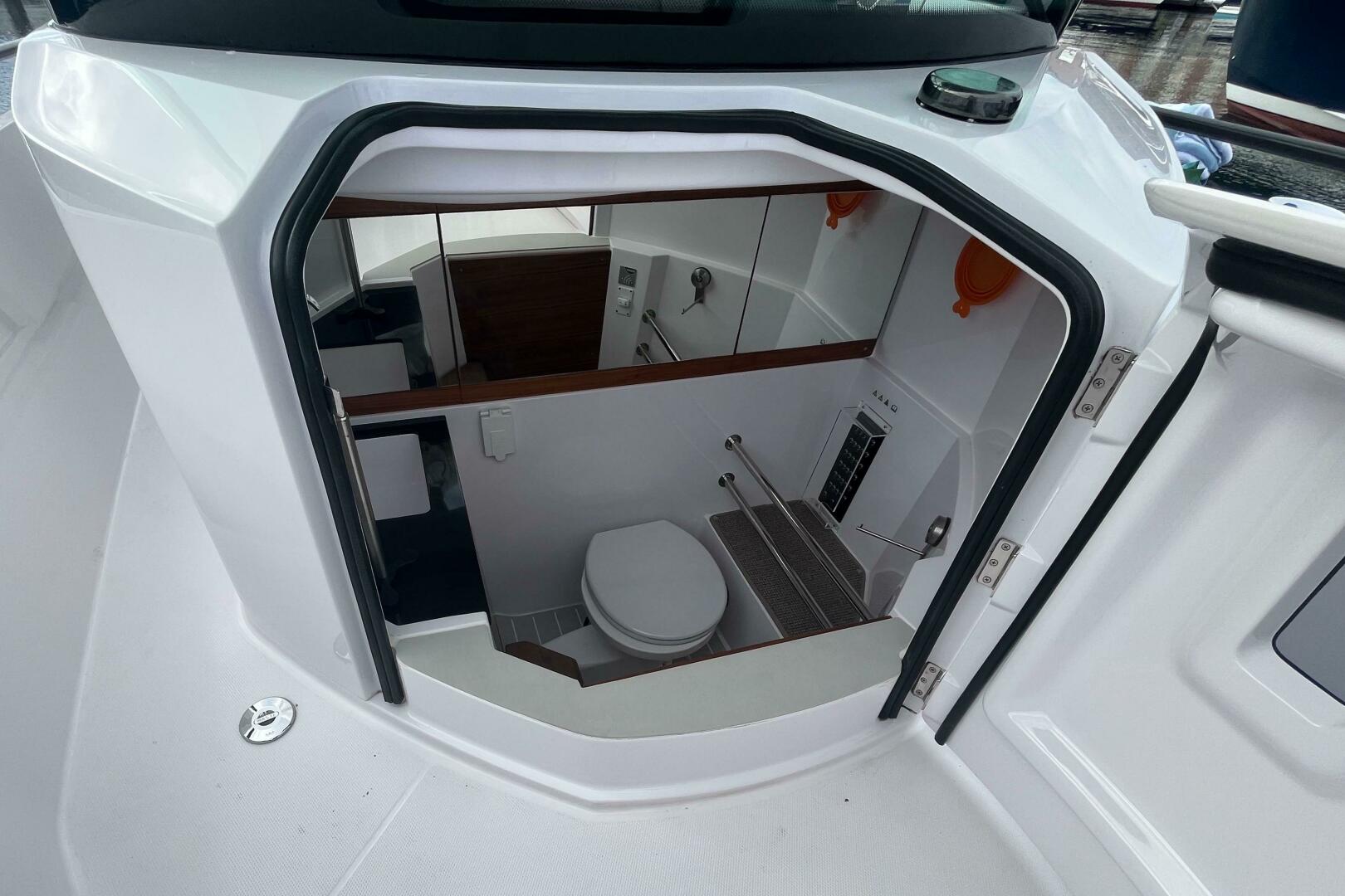 Sea Gondola 28ft Axopar Yacht For Sale