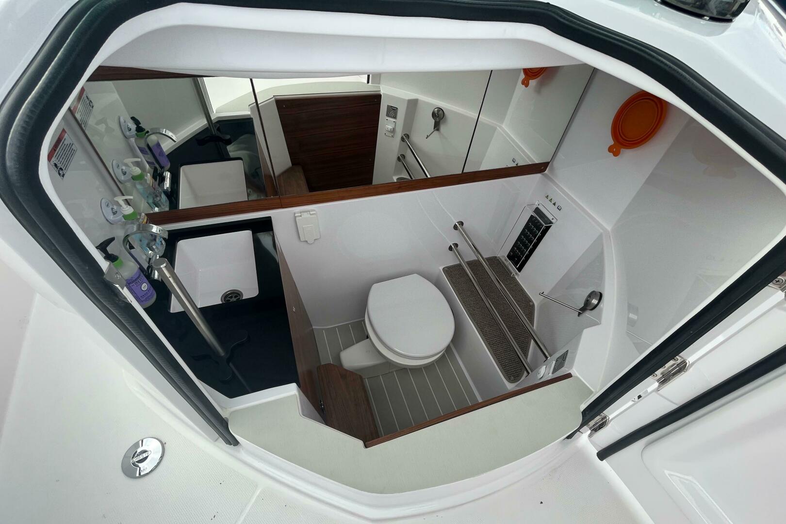 Sea Gondola 28ft Axopar Yacht For Sale