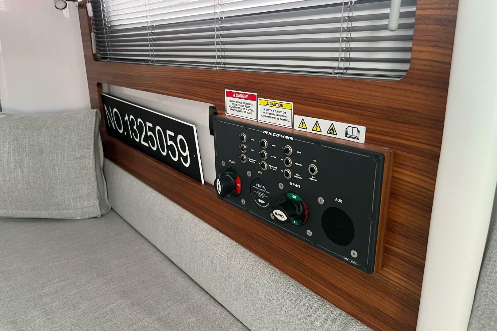 Sea Gondola 28ft Axopar Yacht For Sale