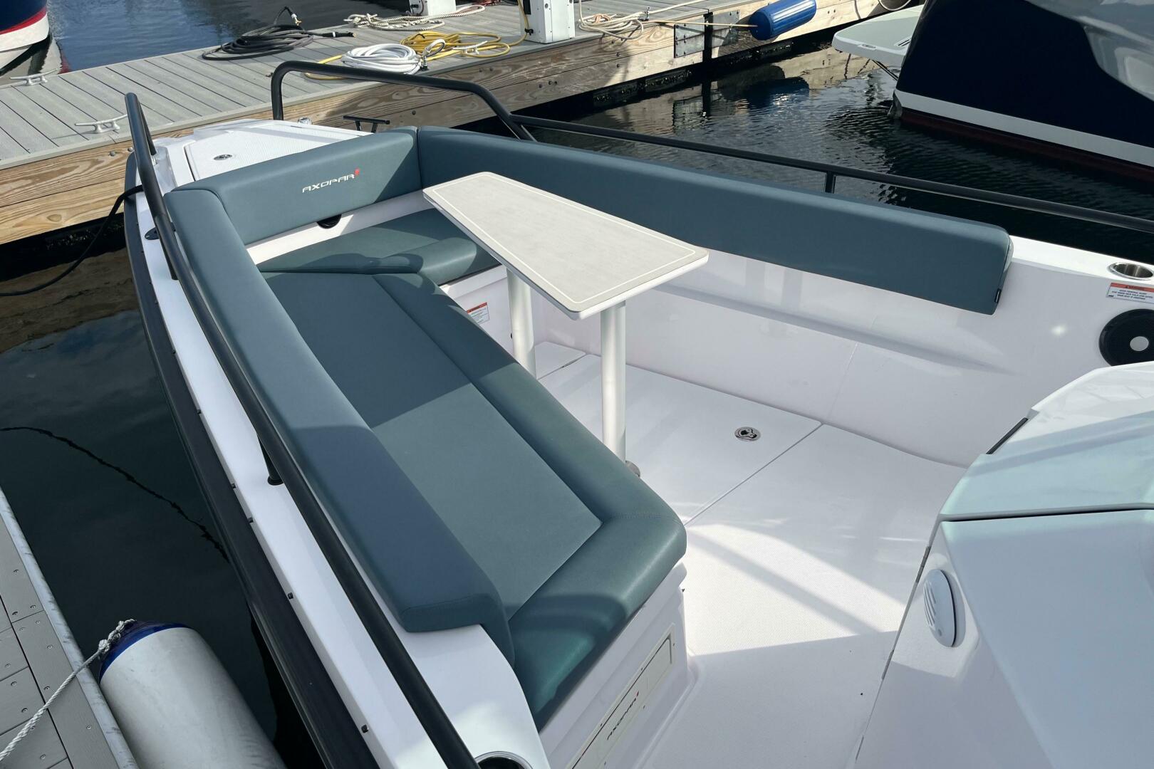 Sea Gondola 28ft Axopar Yacht For Sale