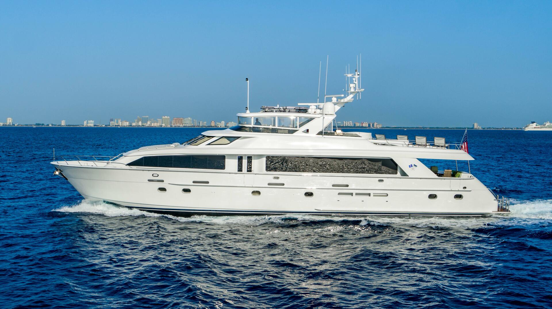 MAGIC 100ft Hatteras Yacht For Sale