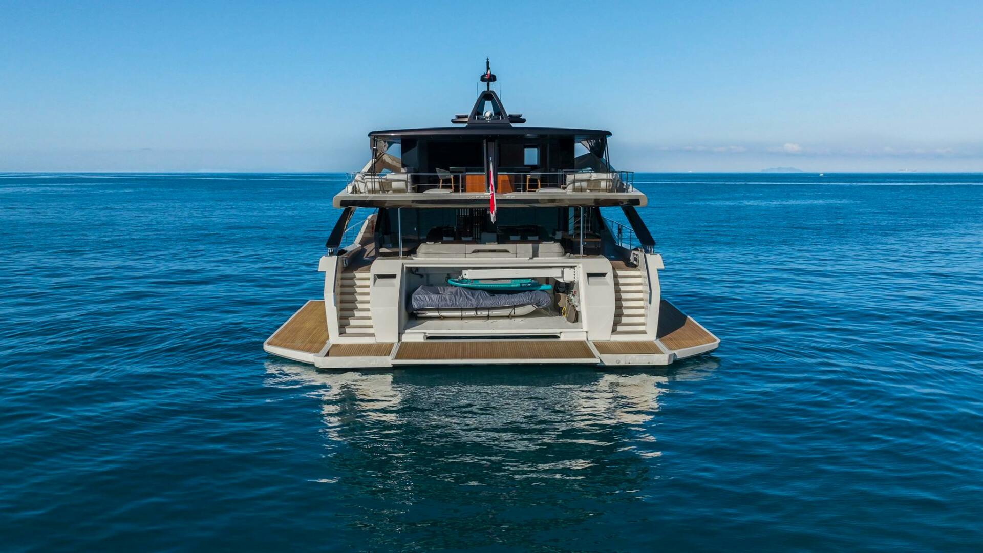 ACALI 91ft Wider Yachts Yacht For Sale