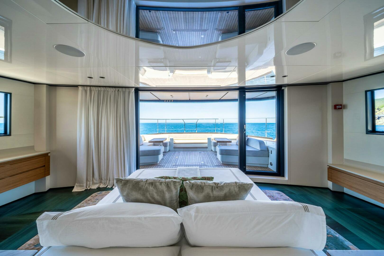 ACALI 91ft Wider Yachts Yacht For Sale