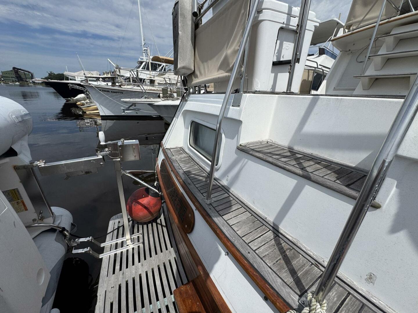 Carolina Breeze 42ft Grand Banks Yacht For Sale