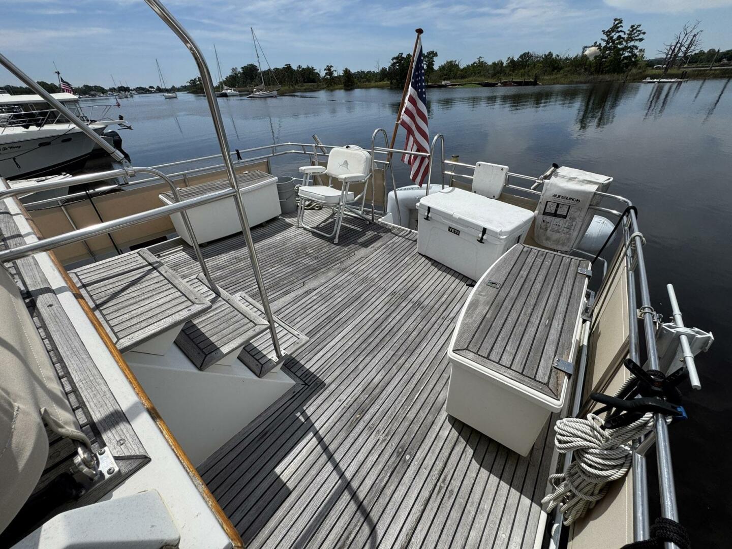 Carolina Breeze 42ft Grand Banks Yacht For Sale