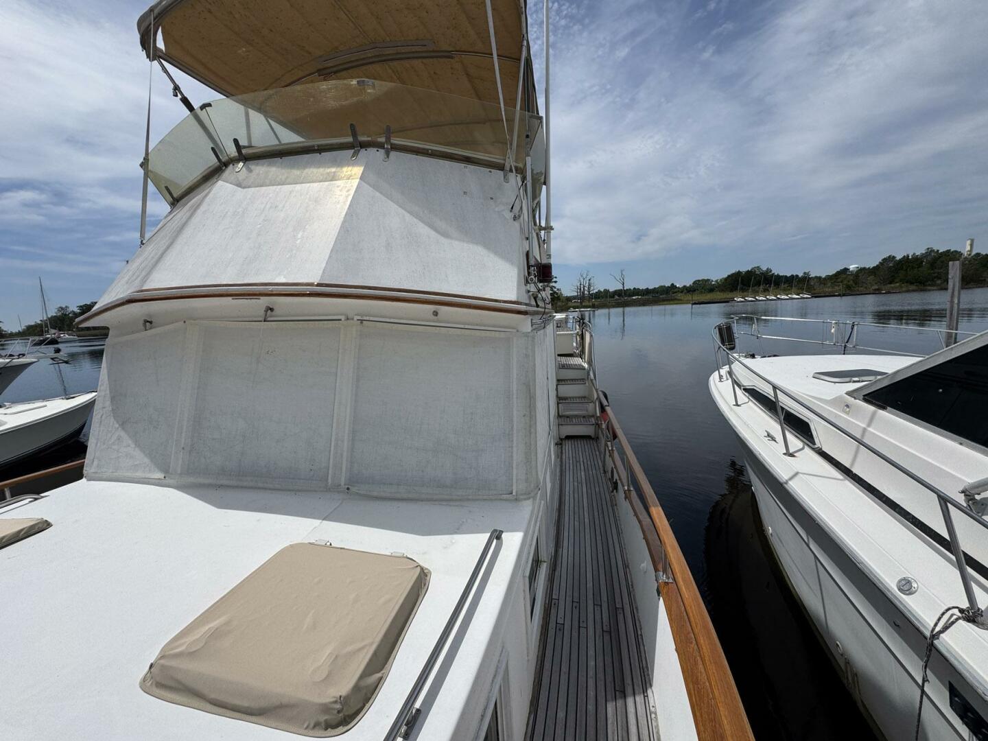 Carolina Breeze 42ft Grand Banks Yacht For Sale