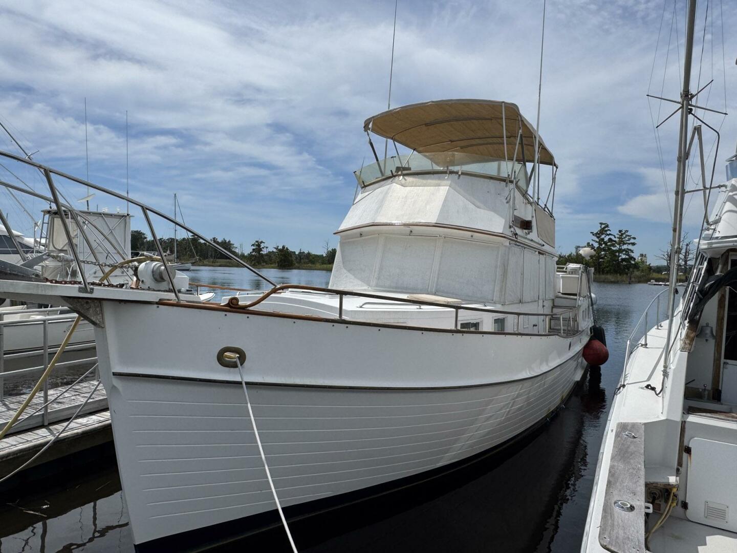 Carolina Breeze 42ft Grand Banks Yacht For Sale