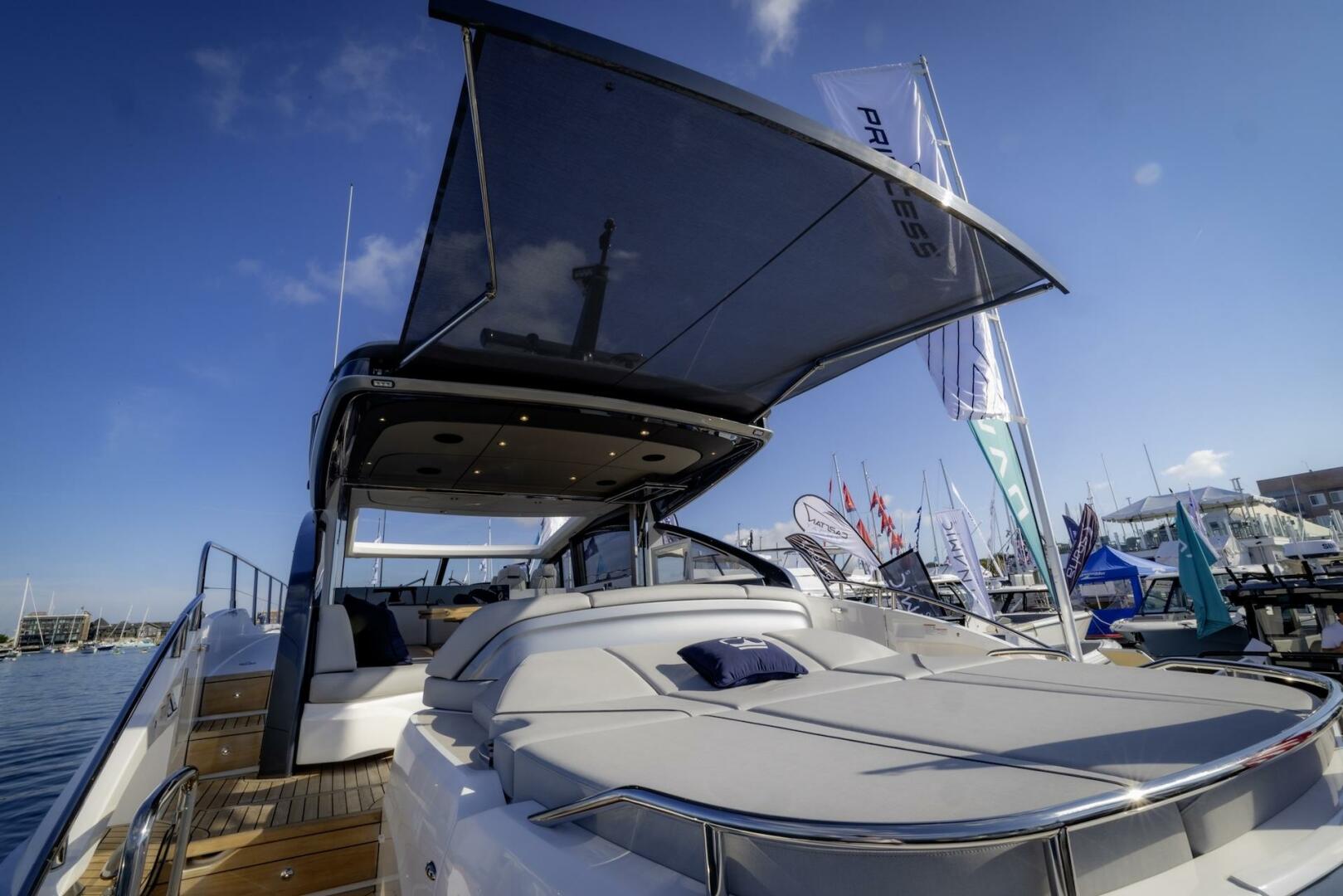 Princess V55 55ft Princess Yacht For Sale