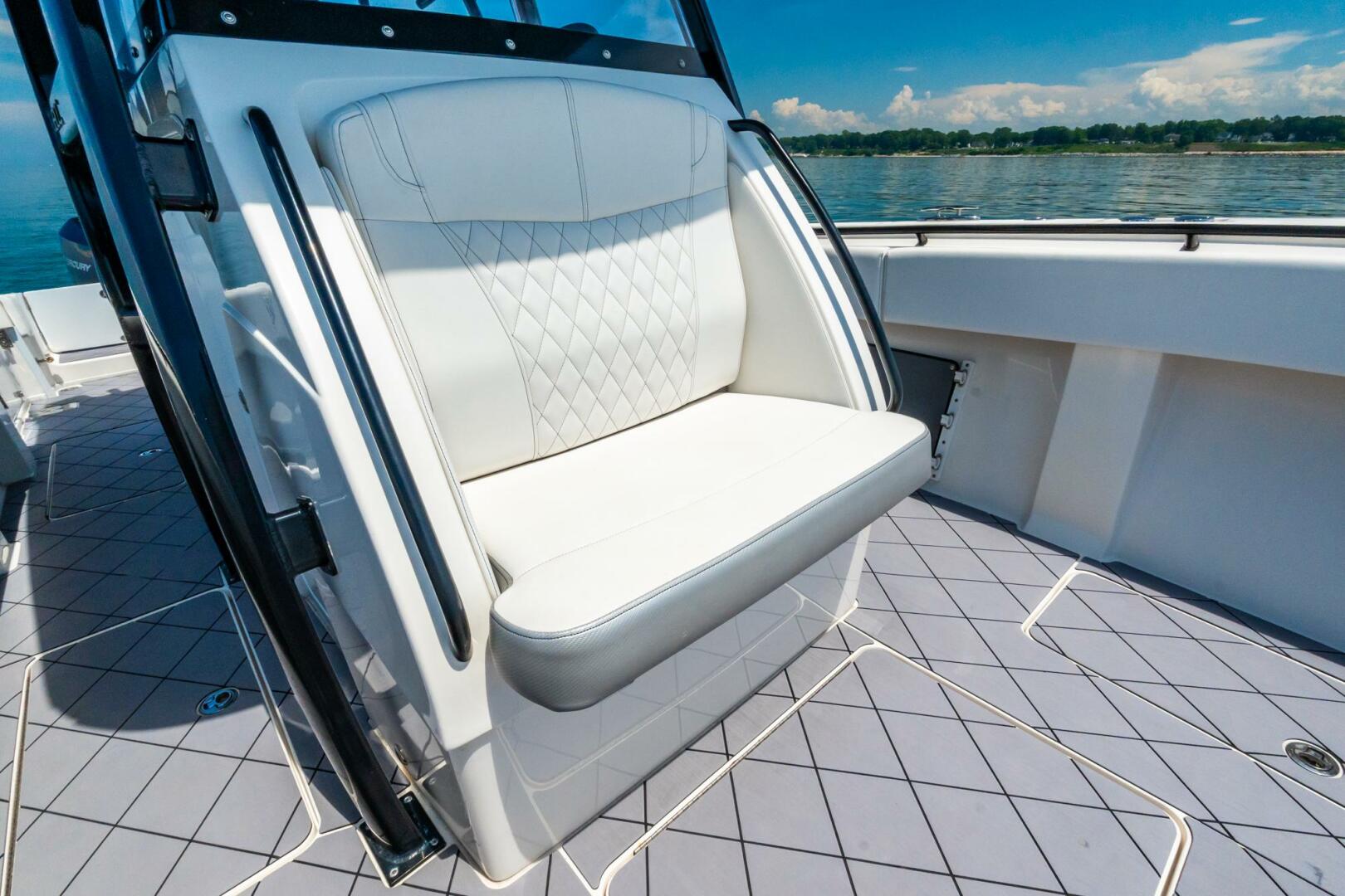 38ft Fountain Yacht For Sale