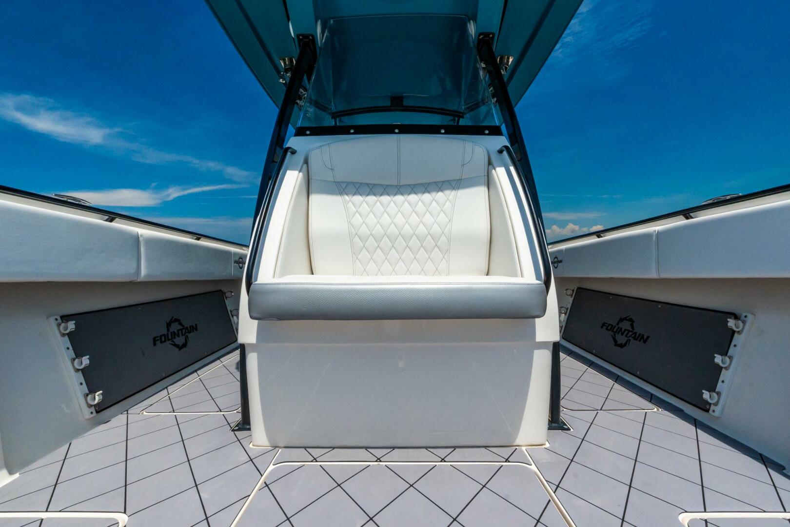 38ft Fountain Yacht For Sale