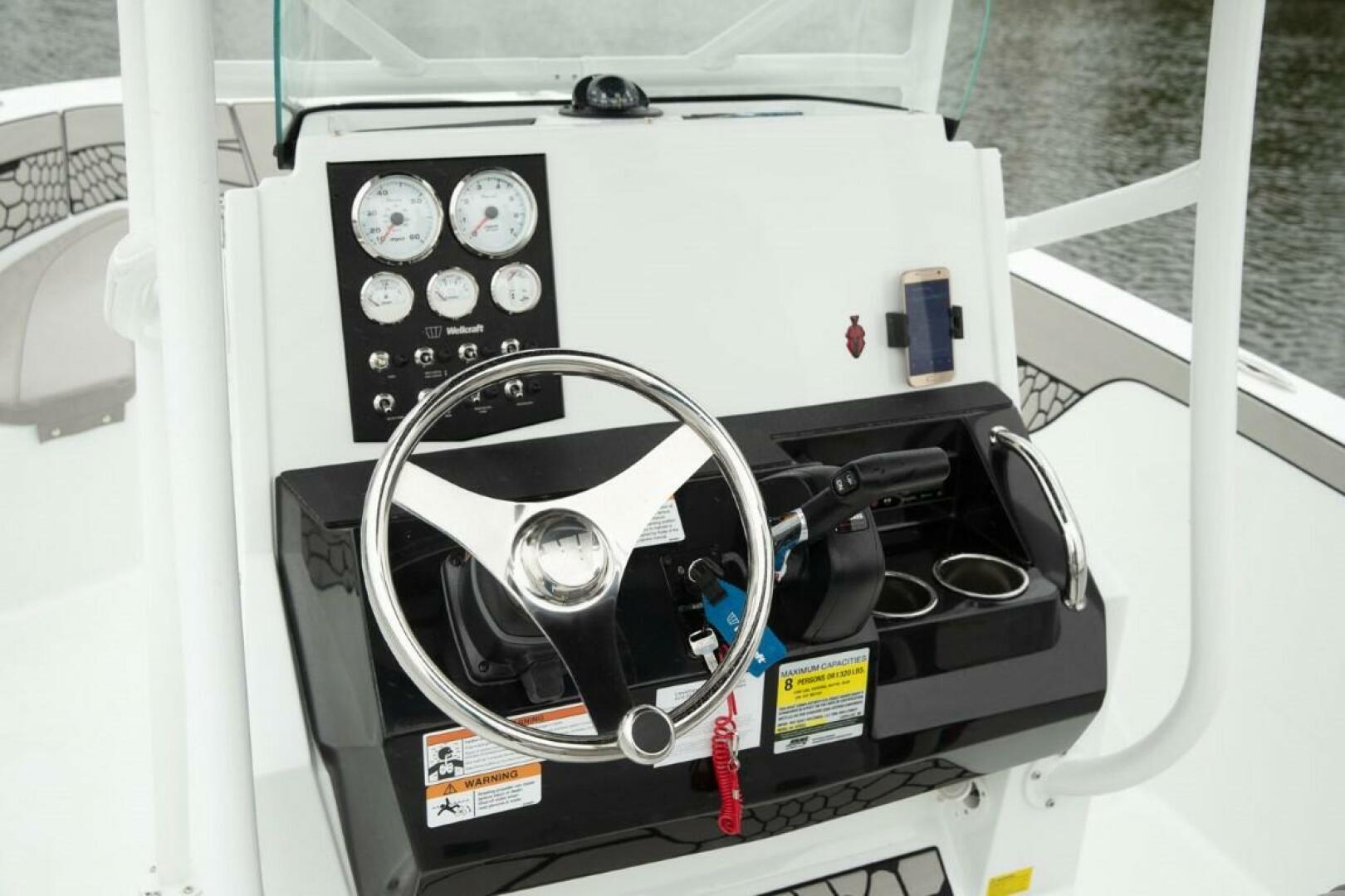 20ft Wellcraft Yacht For Sale