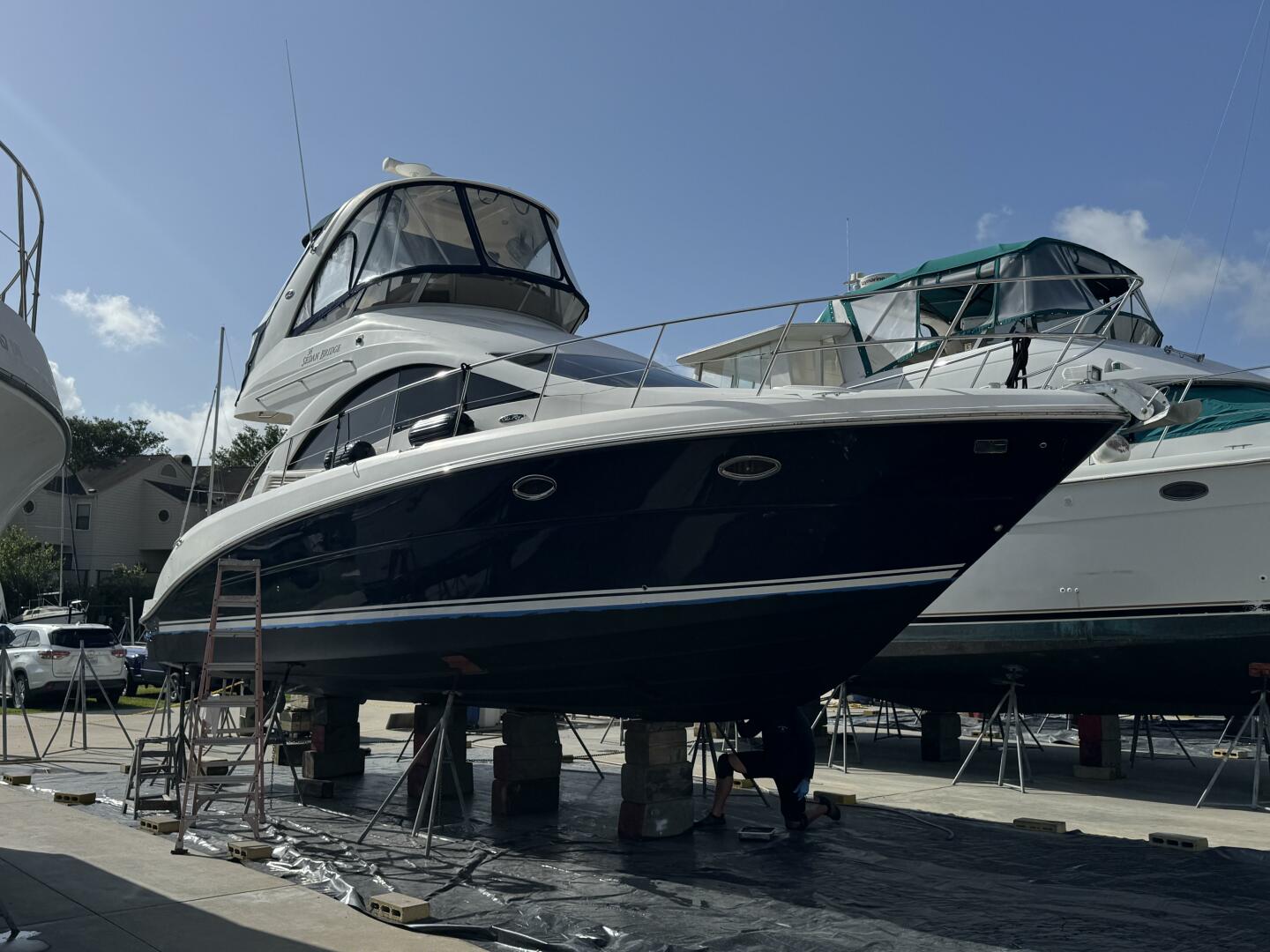 Aft Backwards 36ft Sea Ray Yacht For Sale