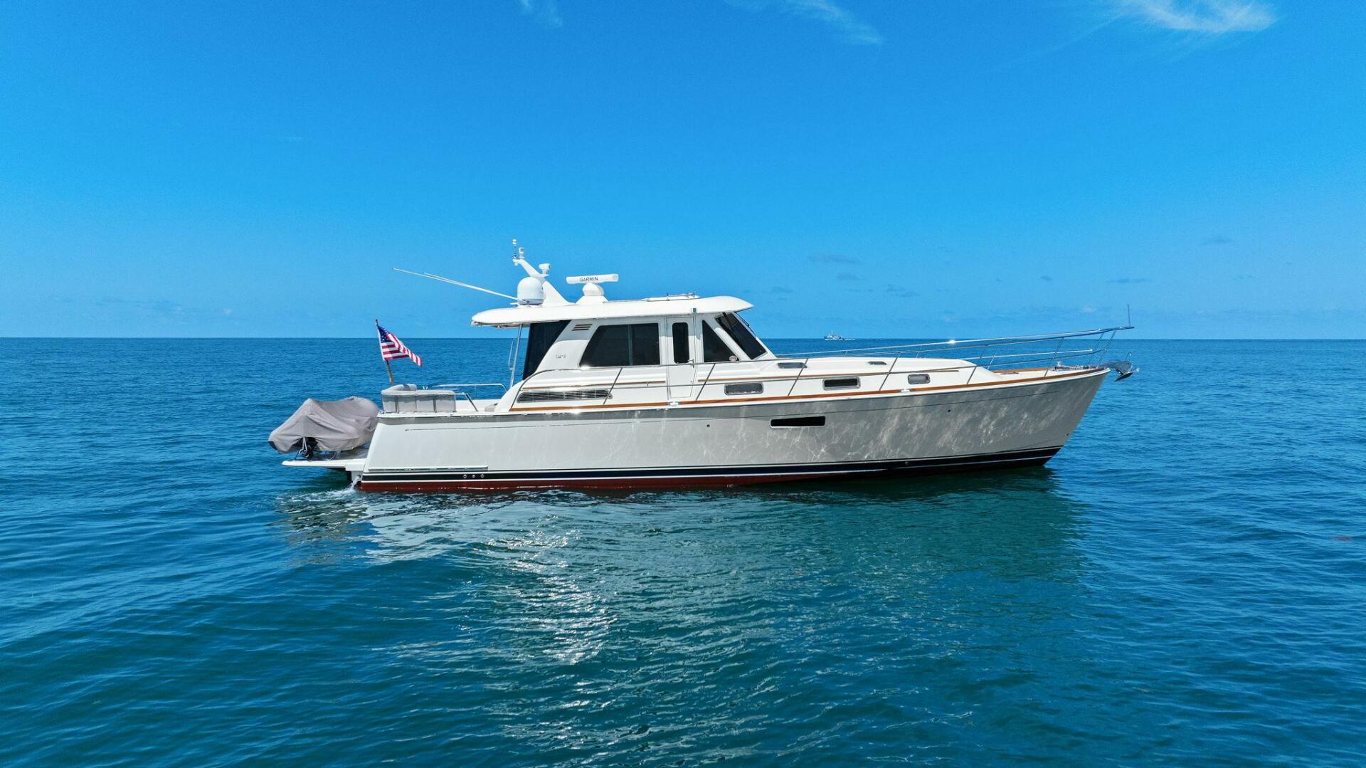 Picture of Rowe Boat Sabre 48' 48 Salon Express  - 5500221 