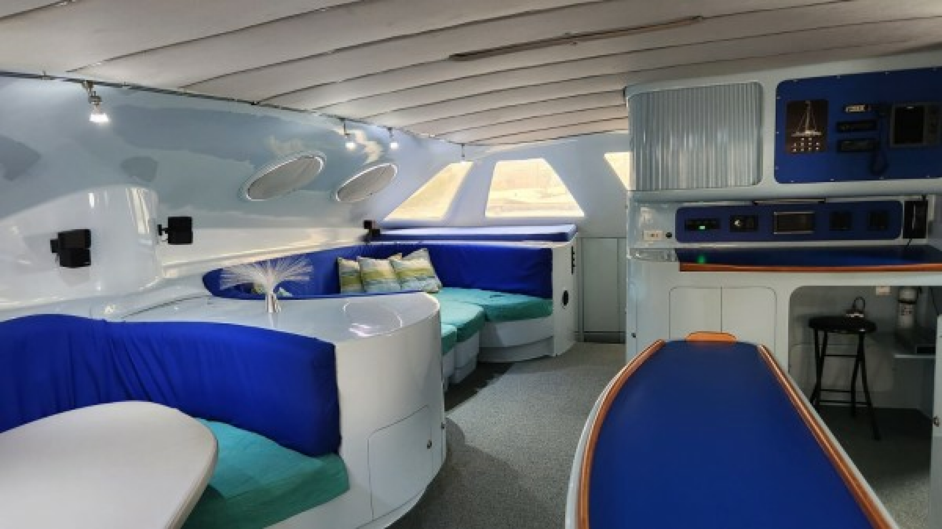 FAT CAT 80ft MORELLI MILLER Yacht For Sale