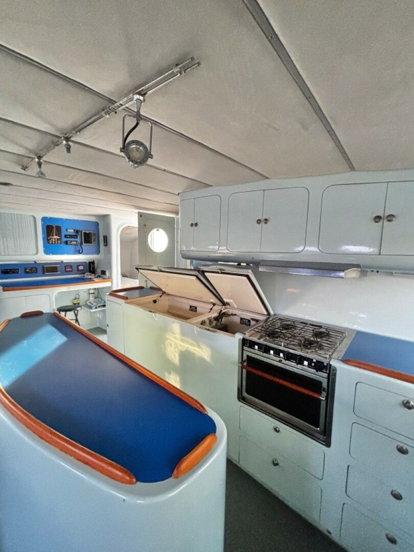FAT CAT 80ft MORELLI MILLER Yacht For Sale